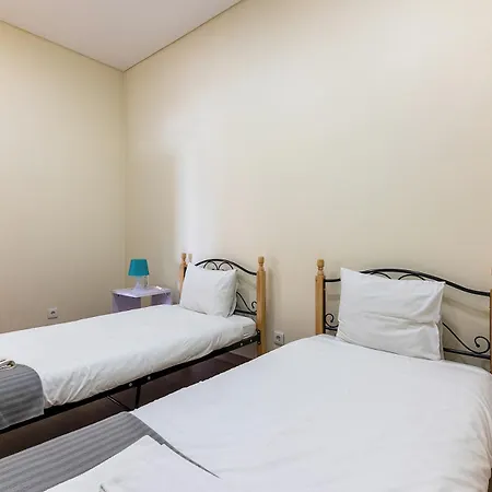 Very Sunny With Large Balcony 3rd Floor شقة Lisboa