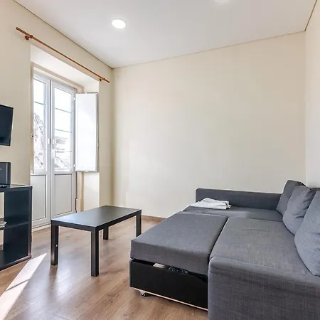 Apartamento Very Sunny With Large Balcony 3rd Floor *