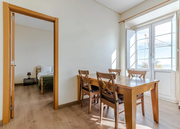 Apartment Very Sunny With Large Balcony 3rd Floor *
