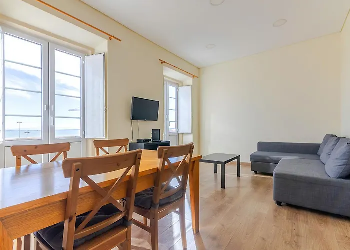 Very Sunny With Large Balcony 3rd Floor *