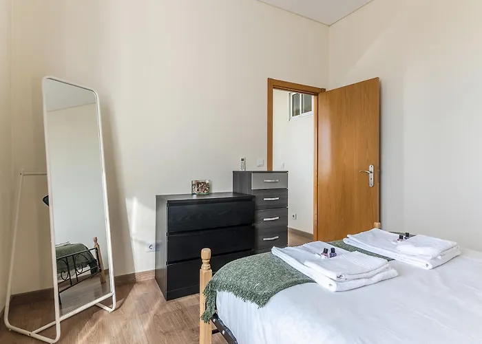 Very Sunny With Large Balcony 3rd Floor Apartment