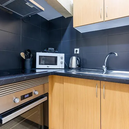 Very Sunny With Large Balcony 3rd Floor *