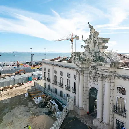 Apartment Very Sunny With Large Balcony 3rd Floor